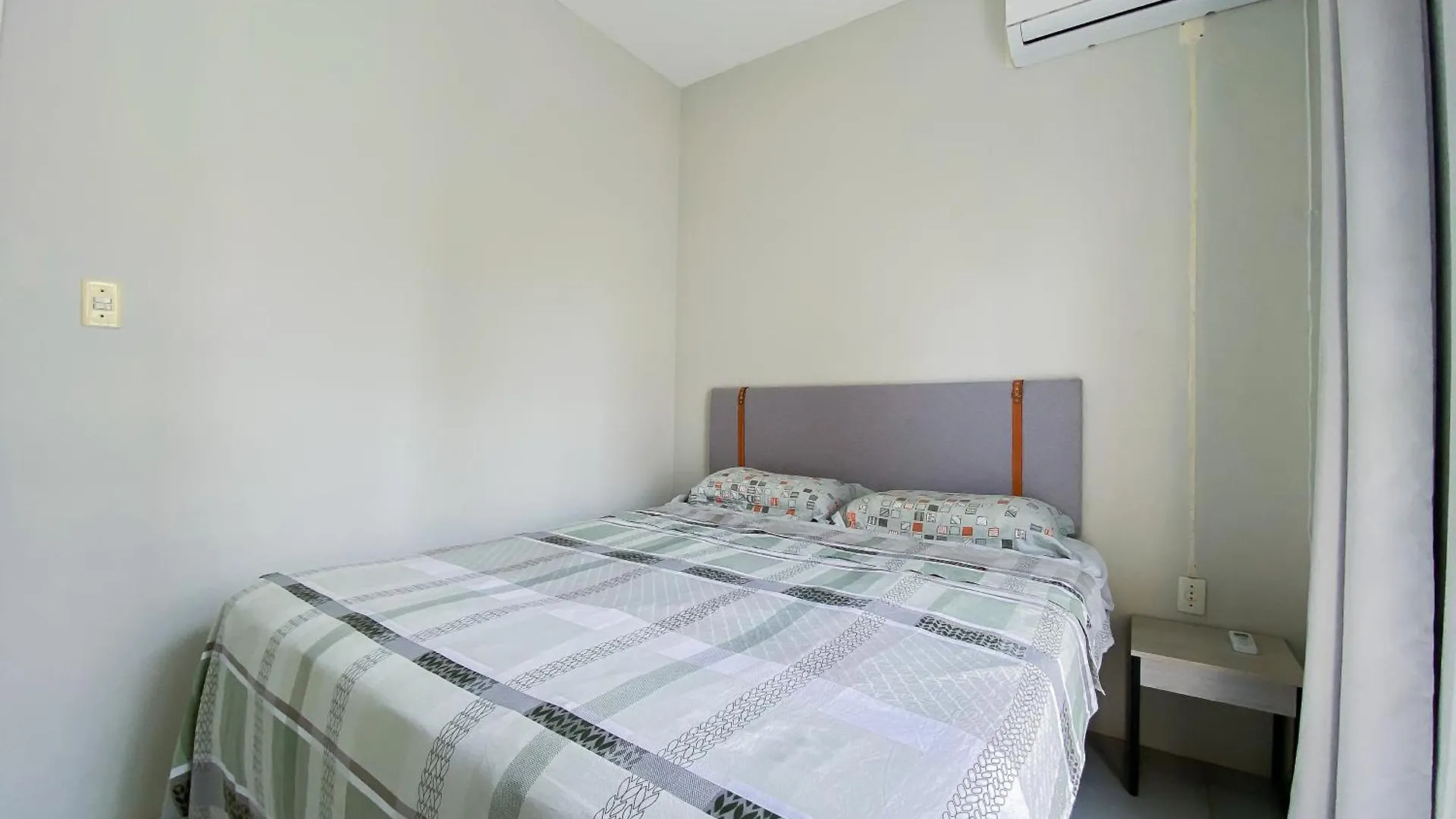 Apto De 01 Quarto Ha Poucos Metros Do Mar! 0453 塞尔苏拉穆斯州长镇 0*,